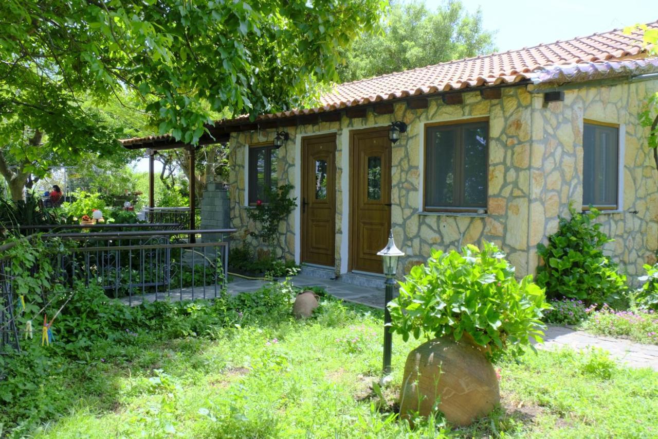 Alekas Studios Therma  Exteriér fotografie